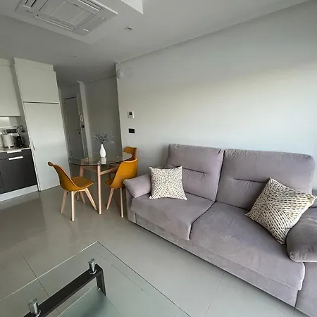 El Capricho De La Ria Ii