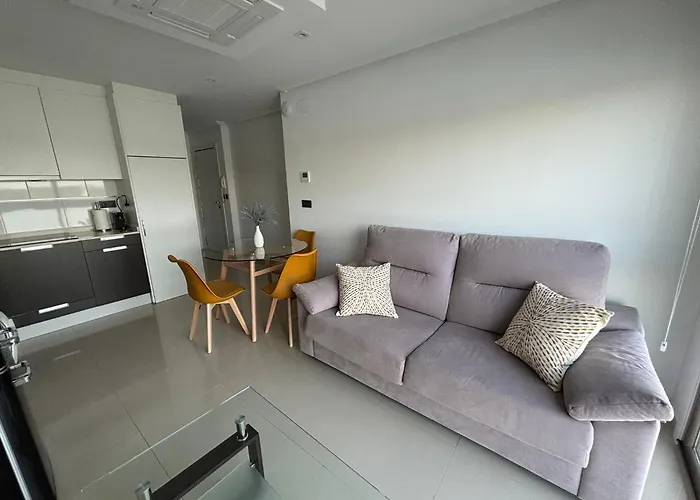 El Capricho De La Ria Ii